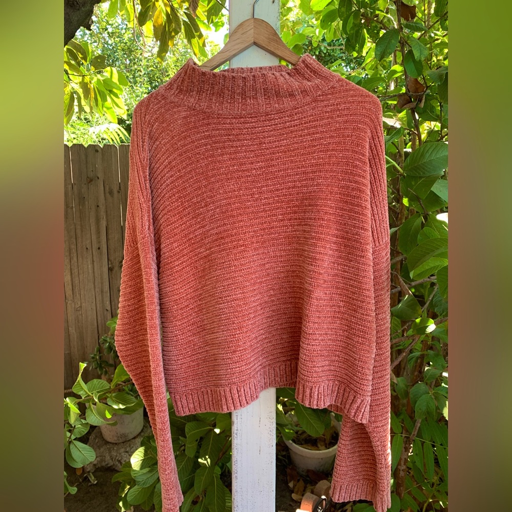 Soft knitted long sleeve pullover✨